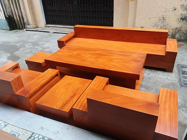 Yếu tố ảnh hưởng đến kích thước bàn ghế gỗ nguyên khối
